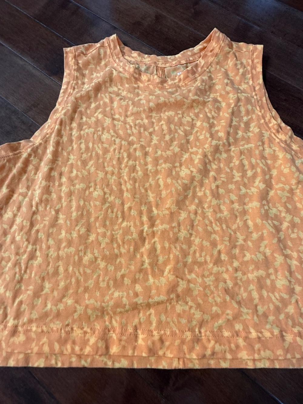 All in Motion Women’s Orange Cheetah Print Cropped Workout Tank, size XXL - Picture 4 of 7